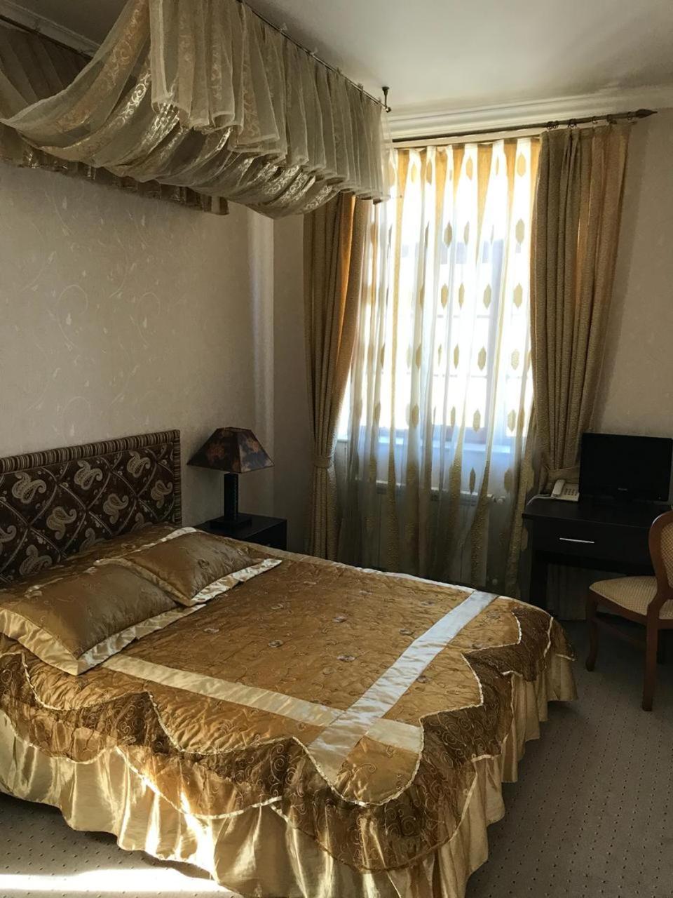 Villa Petrolea Hotel Баку Экстерьер фото