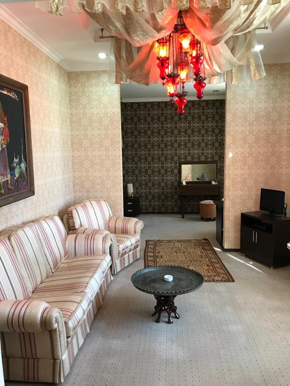 Villa Petrolea Hotel Баку Экстерьер фото
